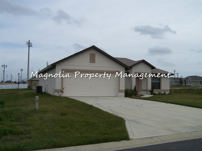 Building Photo - 3/2 SFH in Sleepy Hollow/Leesburg