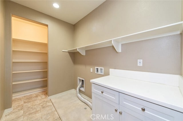 Building Photo - 6248 Desales St