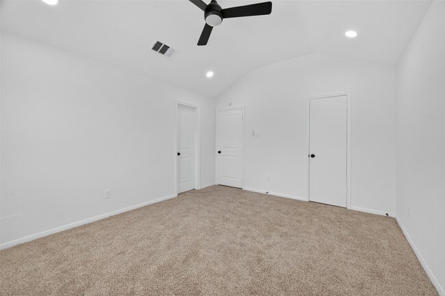 Building Photo - 6307 Marinwood Dr