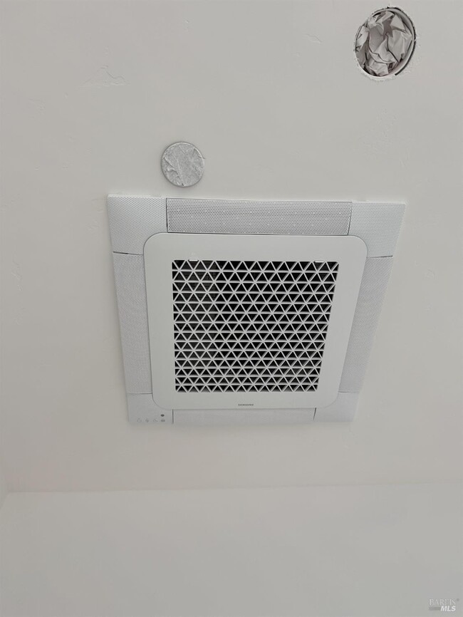 Building Photo - 5255 O'Donnell Ln