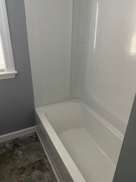 Batroom - 843 Boston Rd