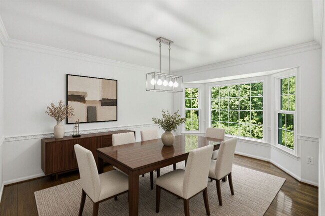 Building Photo - Spacious 5-Bedroom Colonial with Walk-Out Basement in Sought-After Stonebridge
