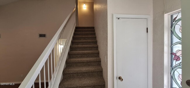 Building Photo - 6617 Dawn Dr
