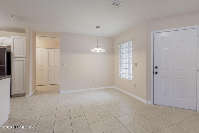 Building Photo - 10150 Belle Rive Blvd