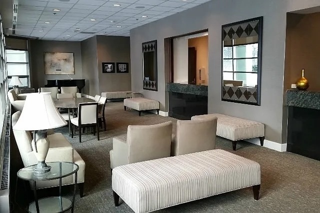 Building Photo - 195 N Harbor Dr