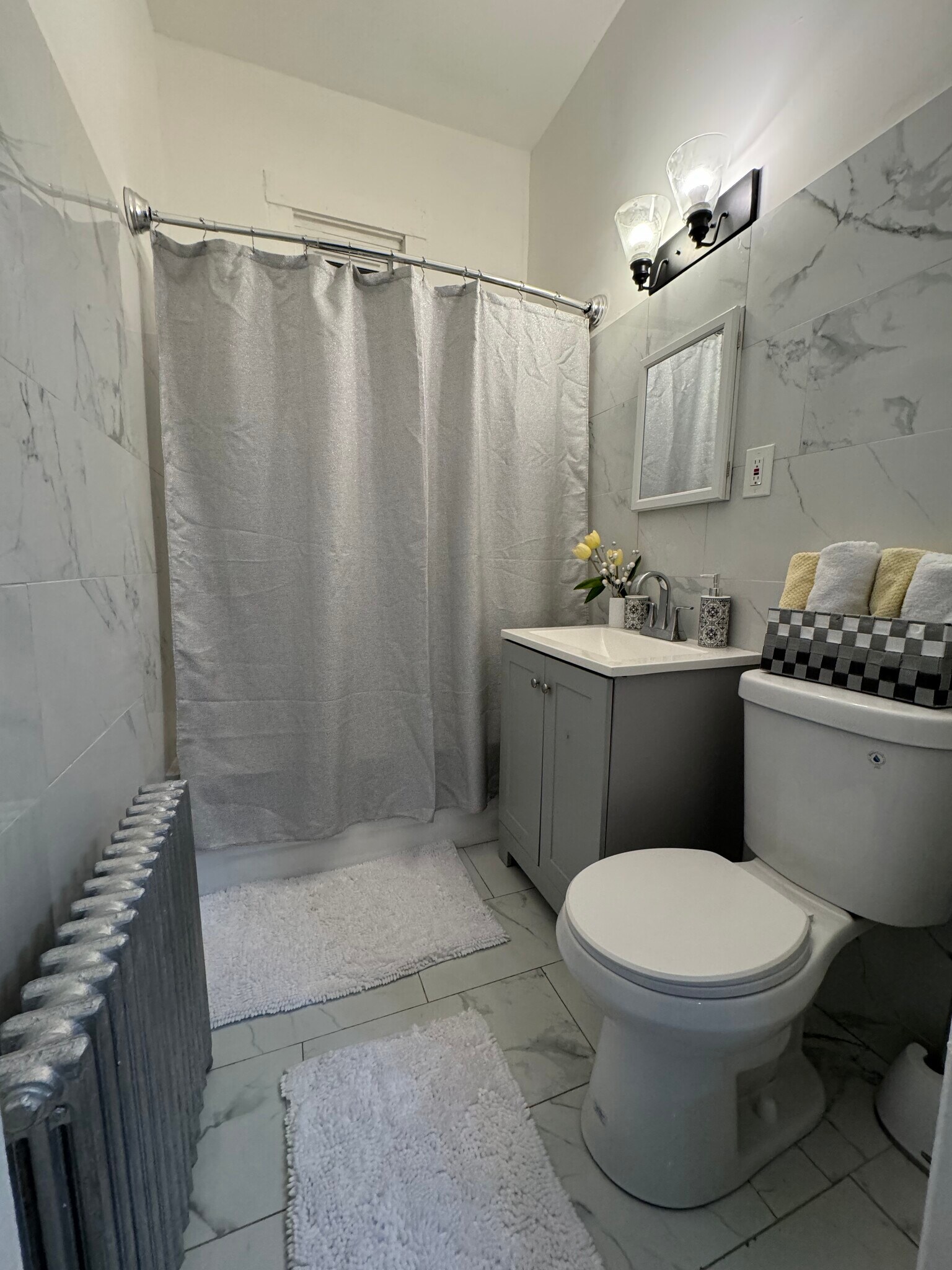 Building Photo - 4 Montrose St