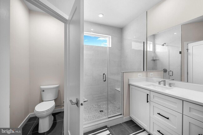 Building Photo - 22363 Roanoke Rise Terrace