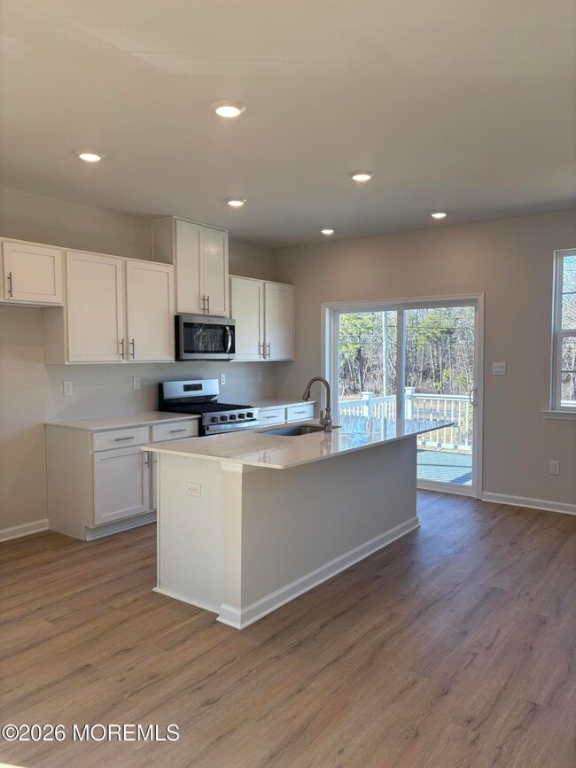 Building Photo - 17 Bay Breeze Dr