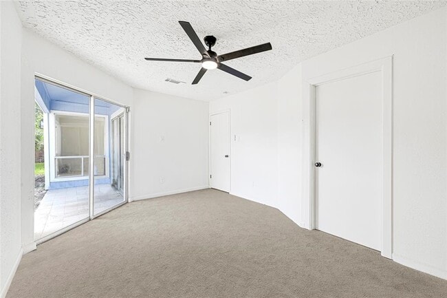 Building Photo - 8302 Country Wind Ln