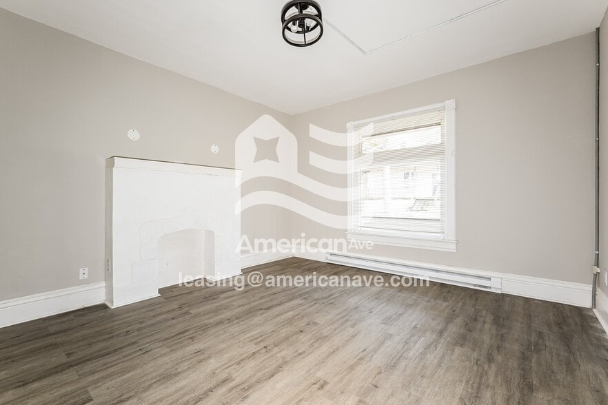 Building Photo - 2719 Sacramento Ave