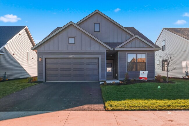 Primary Photo - 10965 37th St N