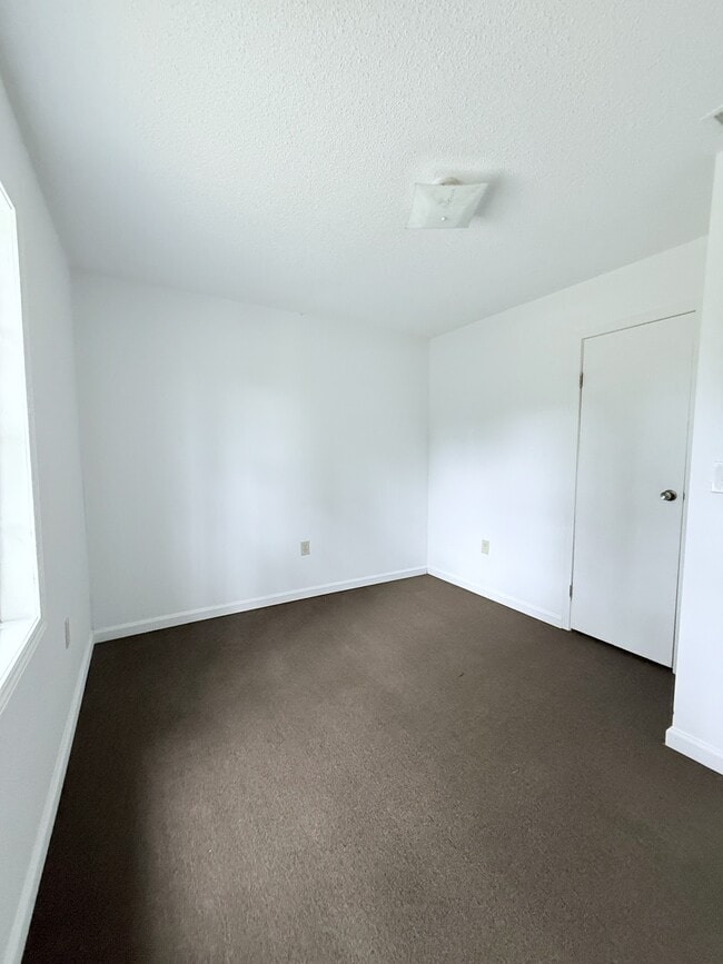 Building Photo - 4663 MO-19