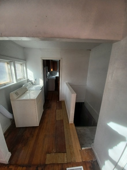 Building Photo - 4427 Madison Ave