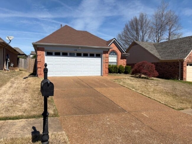 Building Photo - 1139 Breezy Valley Dr