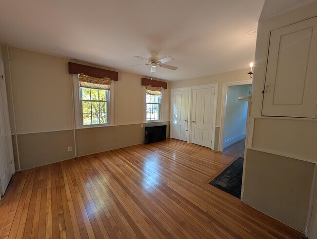 Building Photo - 119 Mill Rd