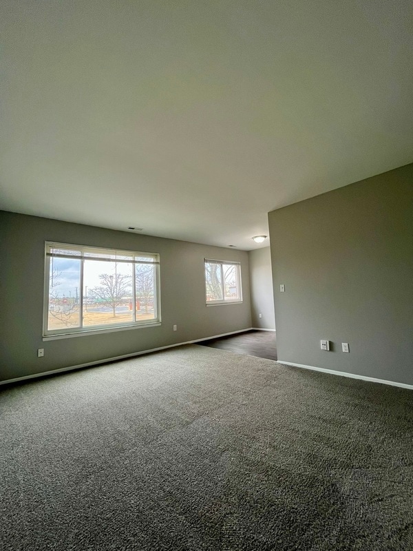 Building Photo - 4245 Quarry Rd