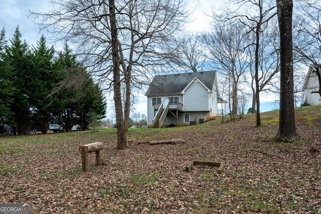 Building Photo - 23 Magnolia Ct