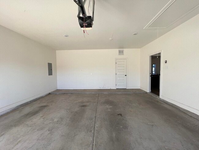 Building Photo - 4703 125th St