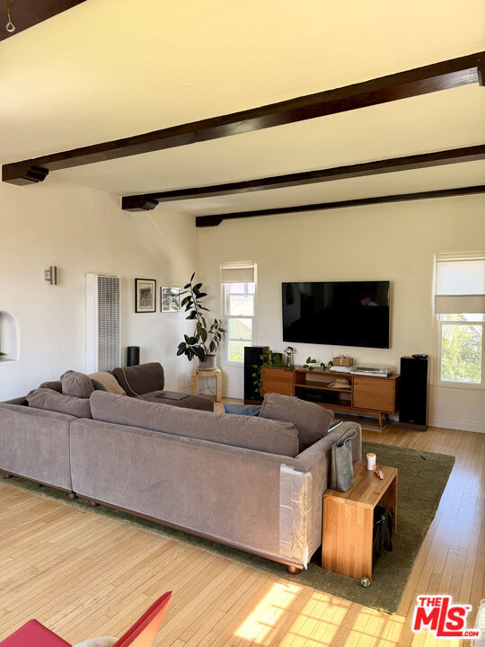 Building Photo - 1362 S Stanley Ave