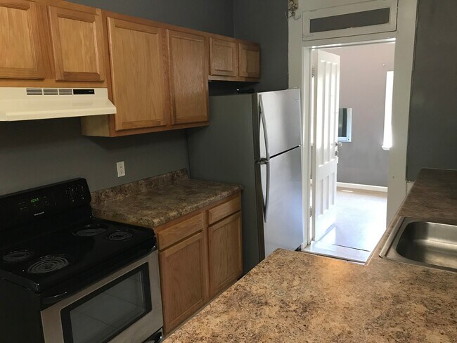 Building Photo - 29 Elberon Pl