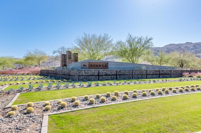 Building Photo - 927 E Paseo Way