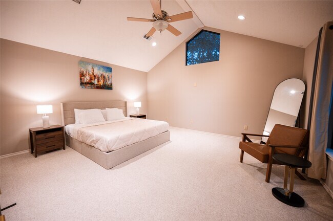 Building Photo - 13011 Lemur Ln