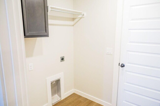 Building Photo - 2916 Corpus Ave