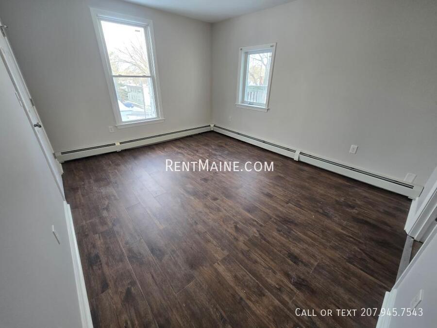 Building Photo - 62 Third St. Apt.