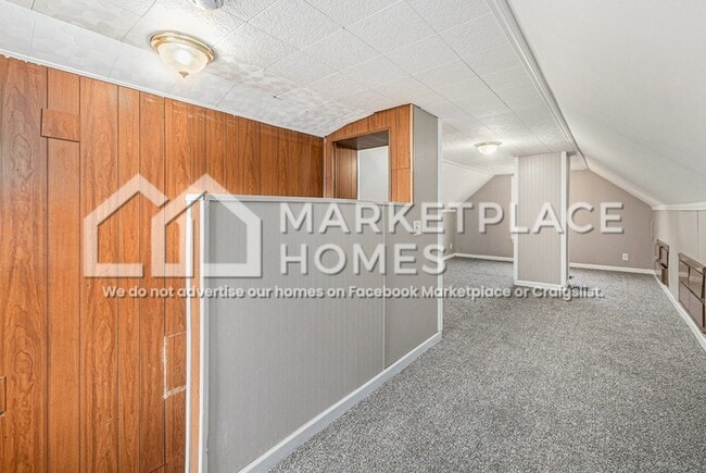 Building Photo - 14707 Agnes Ave