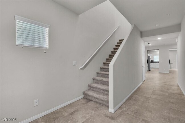 Building Photo - 487 Via Renata