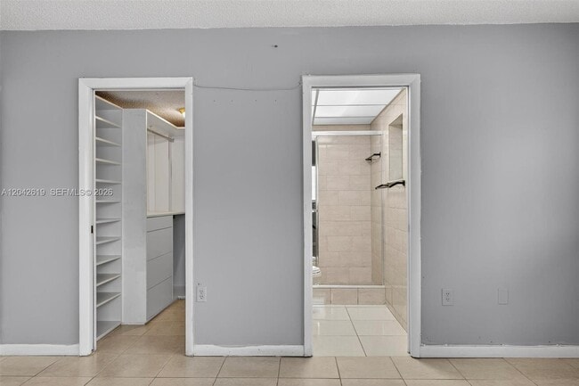 Building Photo - 8065 SW 107th Ave