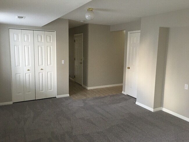 Building Photo - 2143 Powderkeg Dr