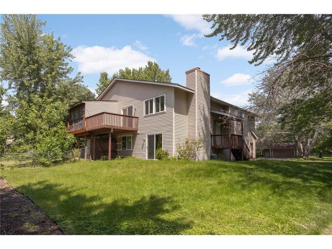 Building Photo - 7300 Stewart Dr