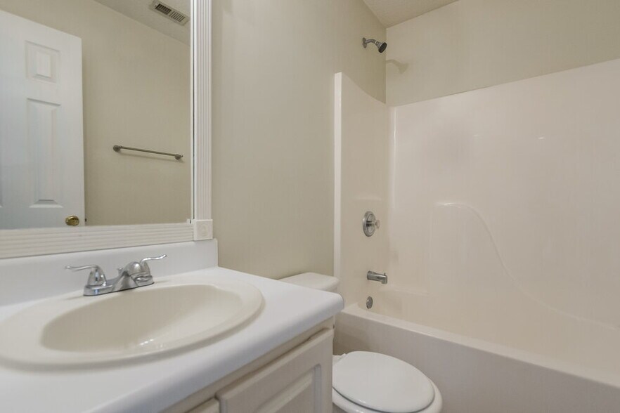 Building Photo - 4537 Baker Grove Rd NW