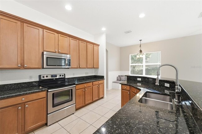 Building Photo - 6920 Helmsley Cir