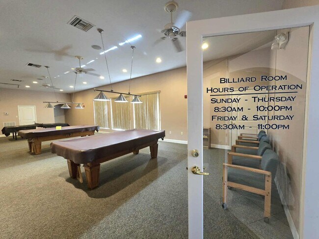 Building Photo - Waterfront home for RENT! 4 bed/2.5 bath