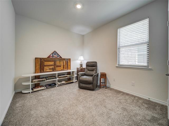 Building Photo - 1520 Saratoga Ave