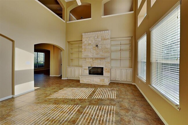 Building Photo - 5301 Cypress Ranch Blvd