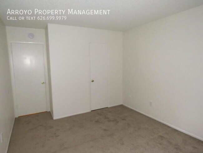 Building Photo - 339 S Catalina