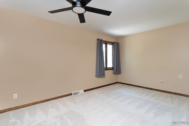 Building Photo - 265 Depew Ave