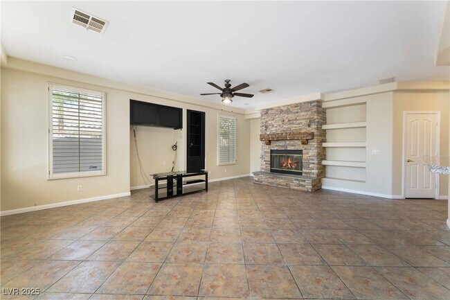 Building Photo - 9363 Pinnacle Cove St