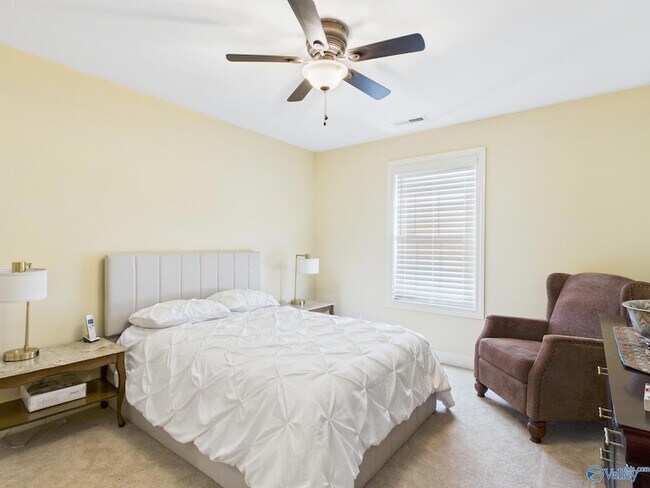 Building Photo - 13291 Arbor Ridge