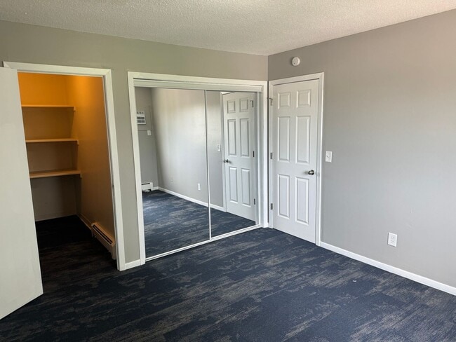 Building Photo - 3756 N Girard Ave