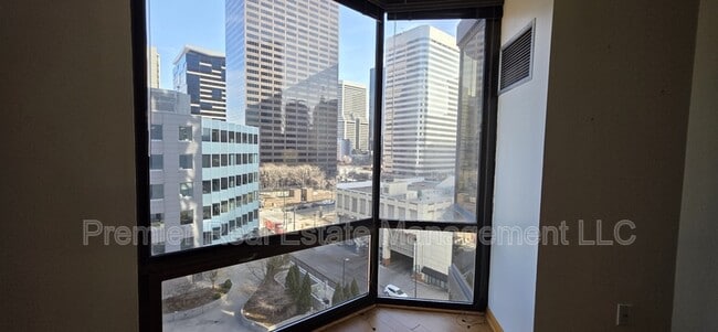 Building Photo - 1625 Larimer St