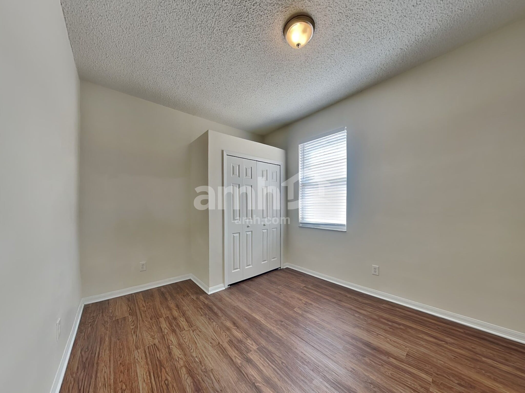Building Photo - 18212 Hollyhills Way