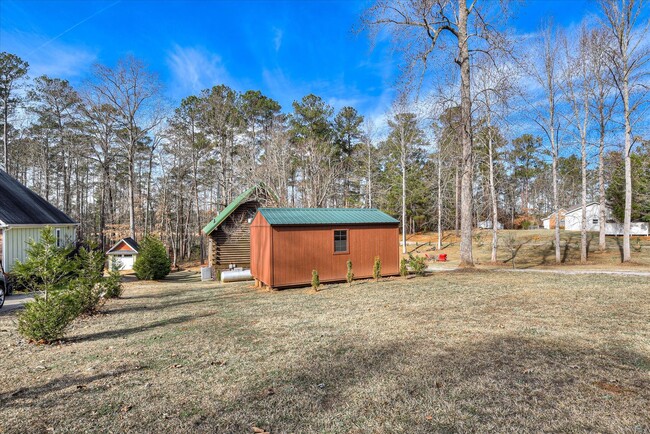 Building Photo - 1700 Buckhead Dr
