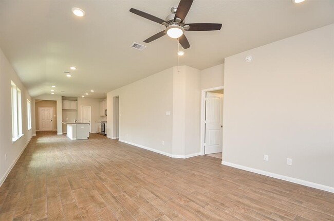 Building Photo - 21622 Calico Bush Trail