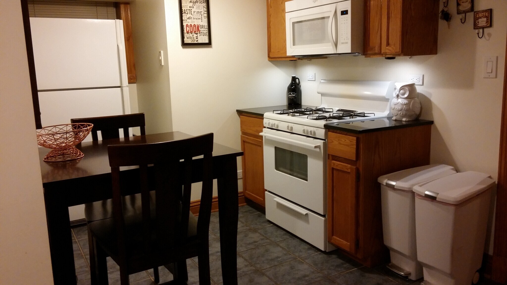 Building Photo - 5009 N Mango Ave