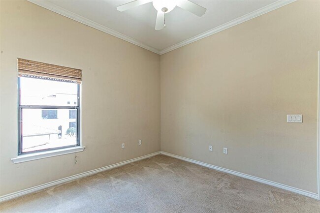 Building Photo - 300 San Gabriel Village Blvd