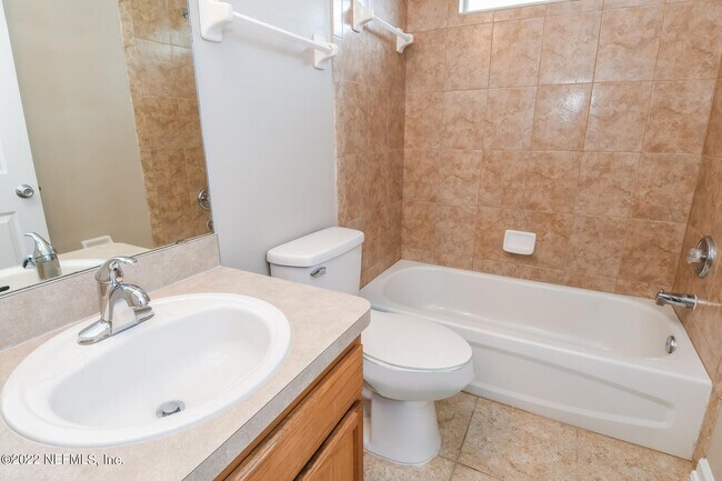 Building Photo - 6239 Old Dixie Dr